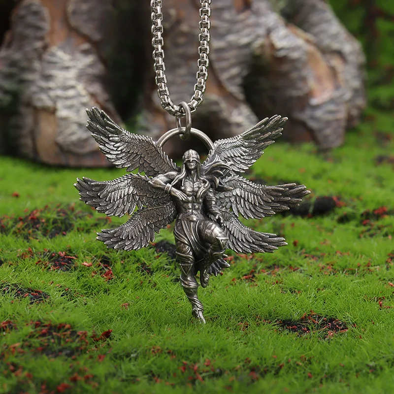 Retro Six‑Wing Angel Pendant Necklace European American Style Personality Alloy Neck Jewelry For Men Women Daily Fashion