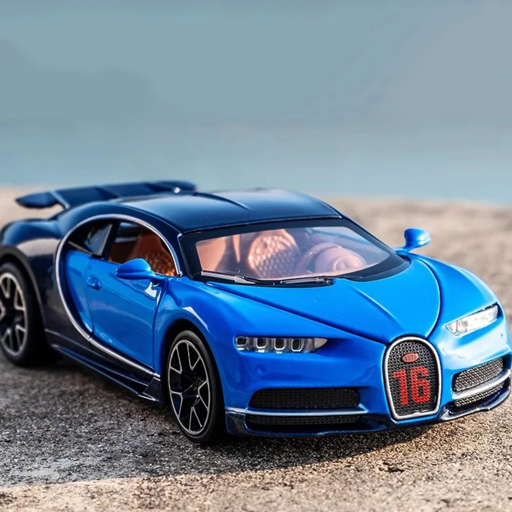 1:32 Chiron Sportwagen Modell Spielzeug Legierung Diecast Supercar Zurückziehen Türen Geöffnet Sound Licht Rennfahrzeug Modelle für Kinder Geschenke