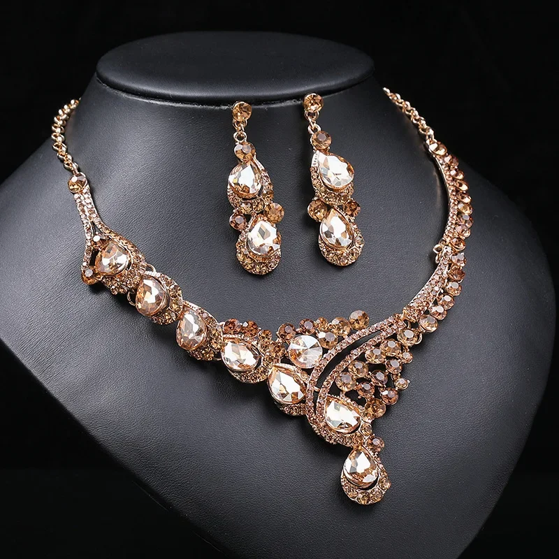 Accessories Retro Necklace Set Women\'s Luxury Crystal Banquet Dress Accessories