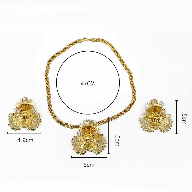 Joyería de oro Colgante de flor hueca Conjunto de joyería chapada en oro de 18 quilates para mujer Collar Pendientes Fiesta nupcial africana Regalo de boda