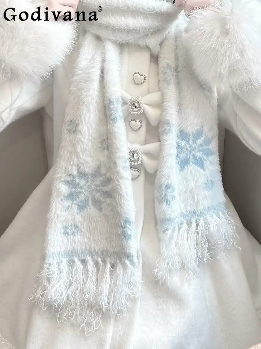 

Japanese Original Lolita Snowflake Print Scarf Imitation Mink Velvet Thickened Knitted Design Sense Mass-Produced Warm Scarf