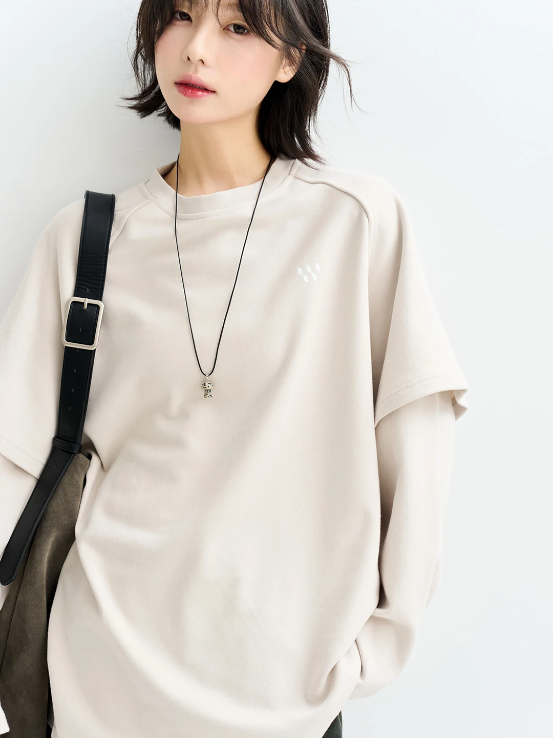 

Universal avitation Museum Loose Long Sve round Ne T-irt Women's Spring Autumn Sle Neutral Cotton Polyester Blend ...