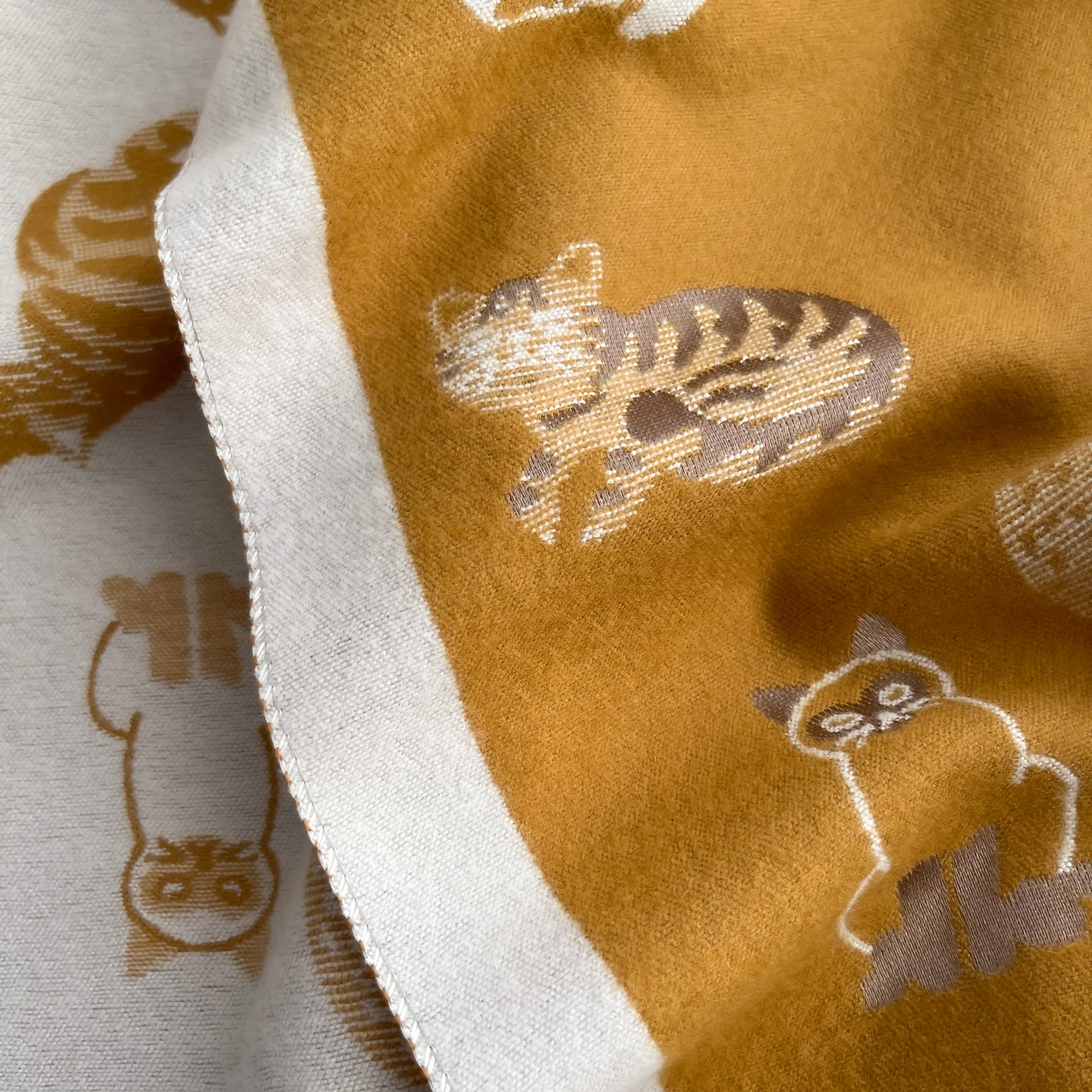 Frauen Neueste Tier Jacquard Katze Schal Imitation Kaschmir Weiche Warme Fransen Schal Herbst Winter Kältebeständig Winddicht Decke 2025 – Detail 15