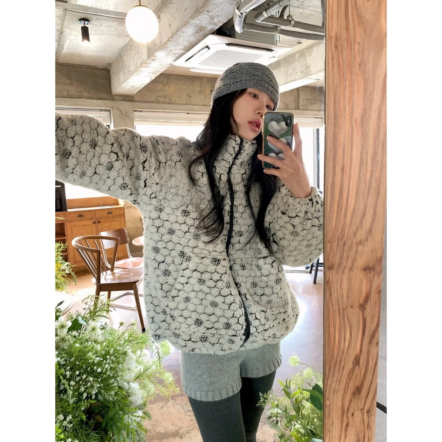 

Winter Chic ort Jaet Women's Lamb Fur Fce Lined Stand Collar Floral Embroidery Warm Outerwear Korean Sle Streetwear