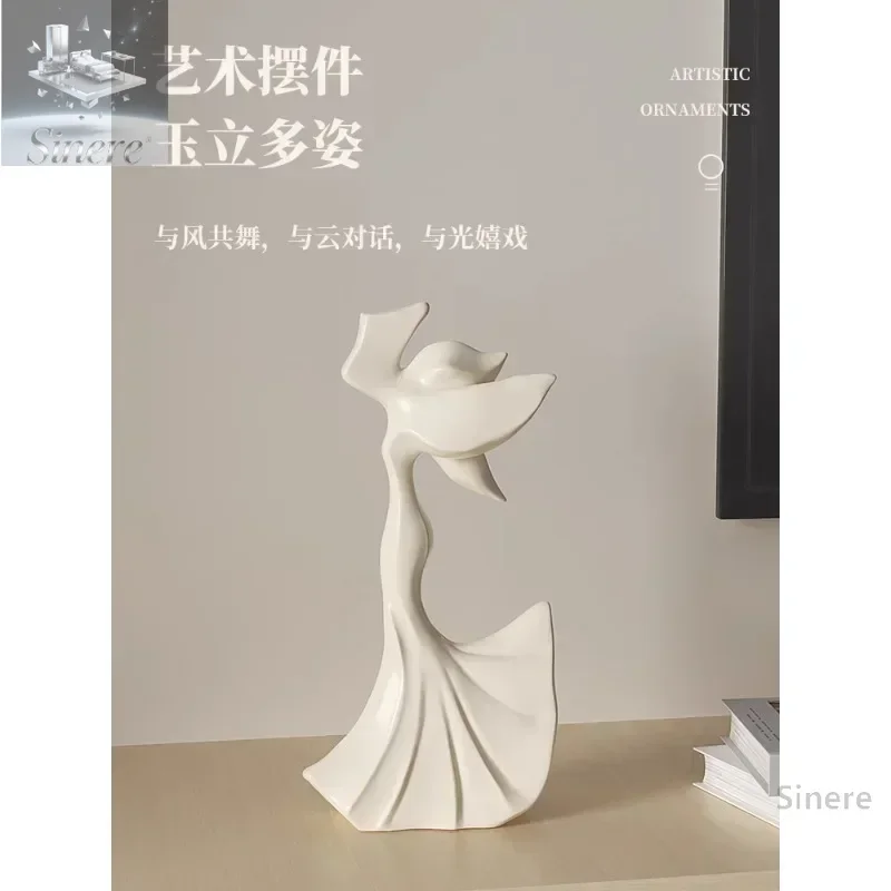 

Art ornament Cream style abstract living room wine cabinet model room decoration simple creative high-end niche decoration