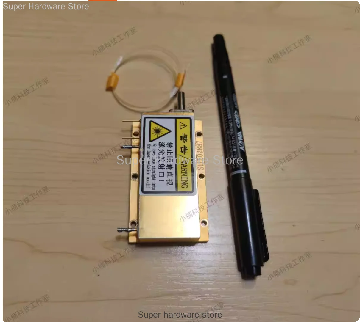 

120 Вт лазерная пушка, инфракрасный лазерный насос, достаточная машина для разборки, прямой ток 15 В, 15 А, длина волны 915 нм