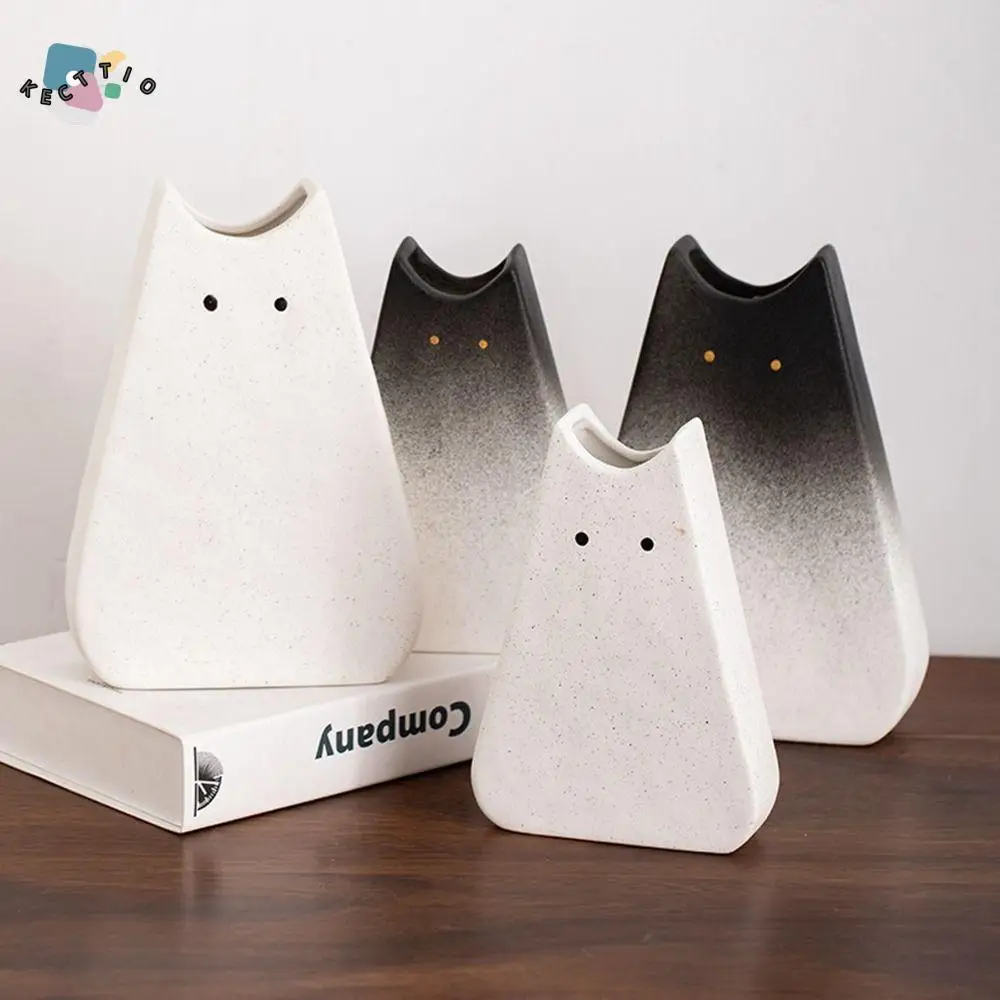 

Nordic Cute Cat Ceramic Vase Cartoon High-end Desktop Cat Vase Wide Mouthed Hydroponic Vase Living Room