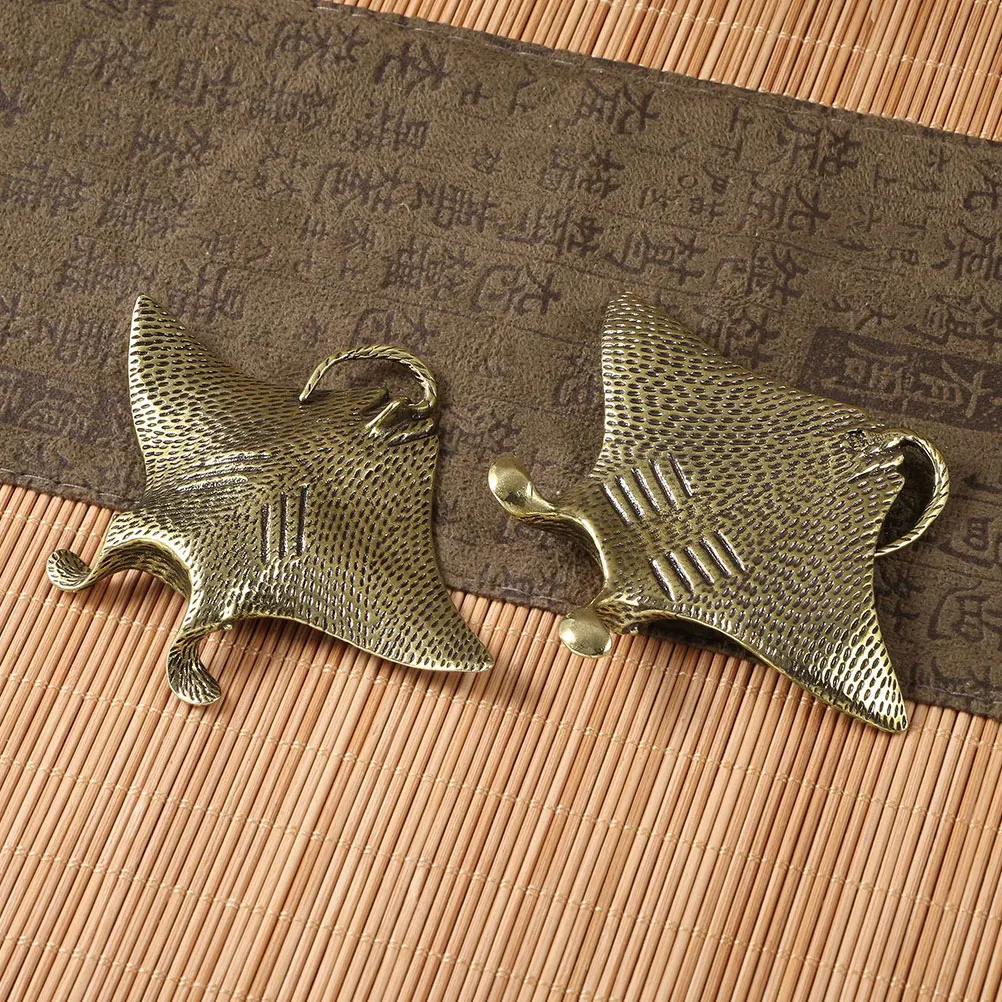 

Retro Fish Statue Figurine Miniature Animal Decor Brass Craft Desktop Ornament Ocean Shaped Sea Animal