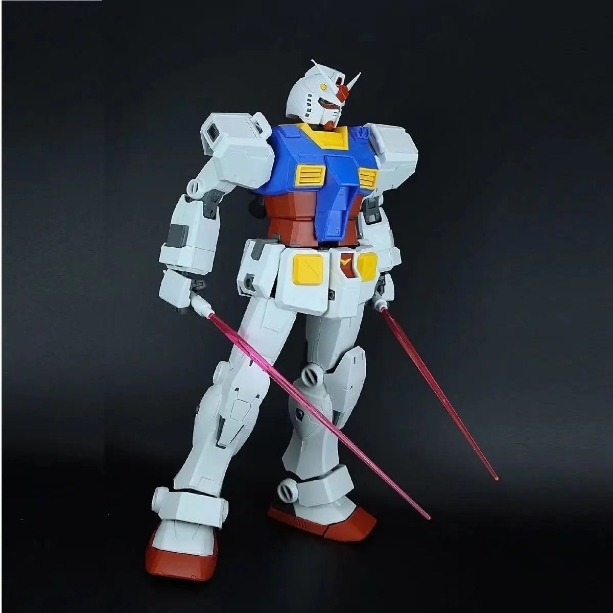 Fangdajing Model 1/35 Rx-78 2 Assembly Model with Led High Quality Collectible Robot Kits Models Kids Gift