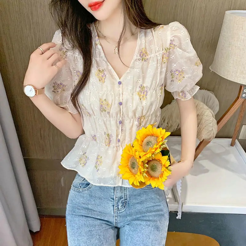 Hollow Embroidery Floral Print V Neck Short Sleeve Elegant Women Shirts Summer Fashion Sweet Chic Slim Top Blouse Clothes Blusas