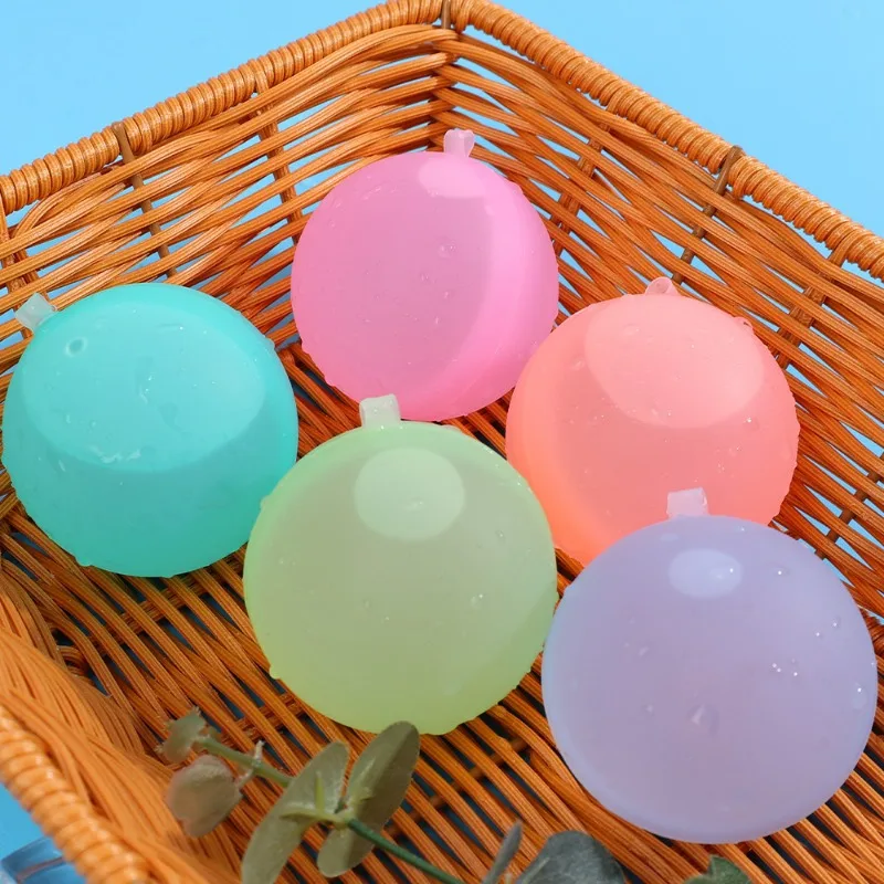 Hot Selling Silicone Water Ball Buckle Ball Magnetic Suction Silicone Ball Silicone Toy Quick Water Injection in Water Fights