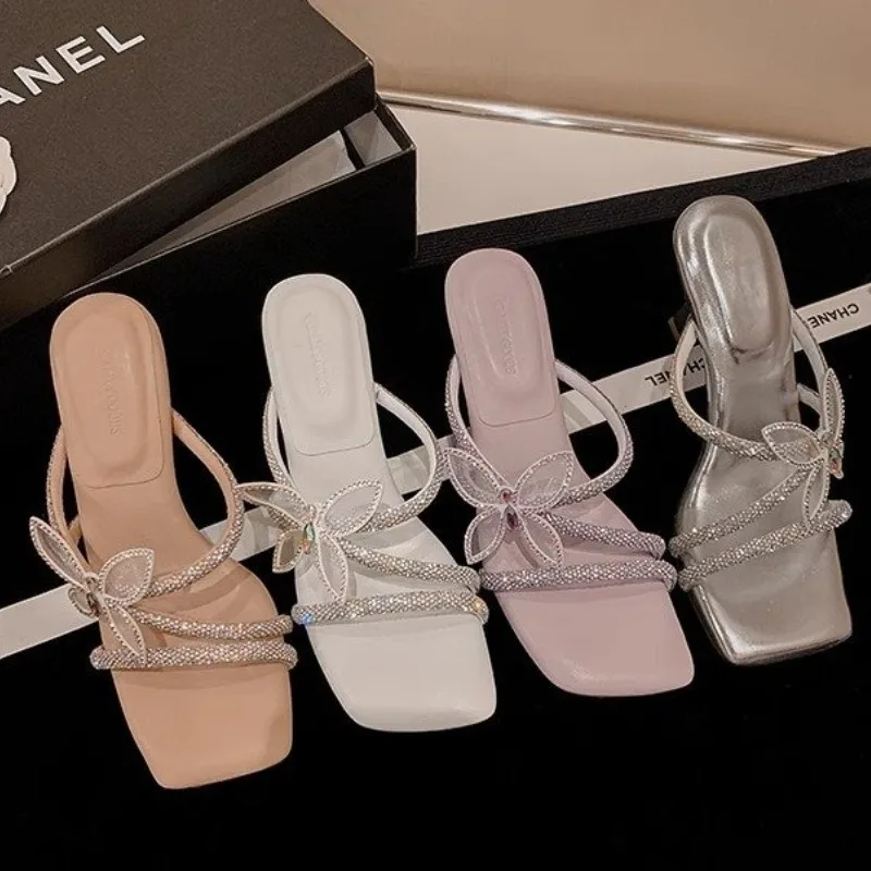 شباشب نسائية على طراز خرافي 35-40 جديدة برأس مربع سوبر فلاش حجر الراين صنادل بكعب رفيع مع تنورة أحذية بكعب عالي لطيف #6