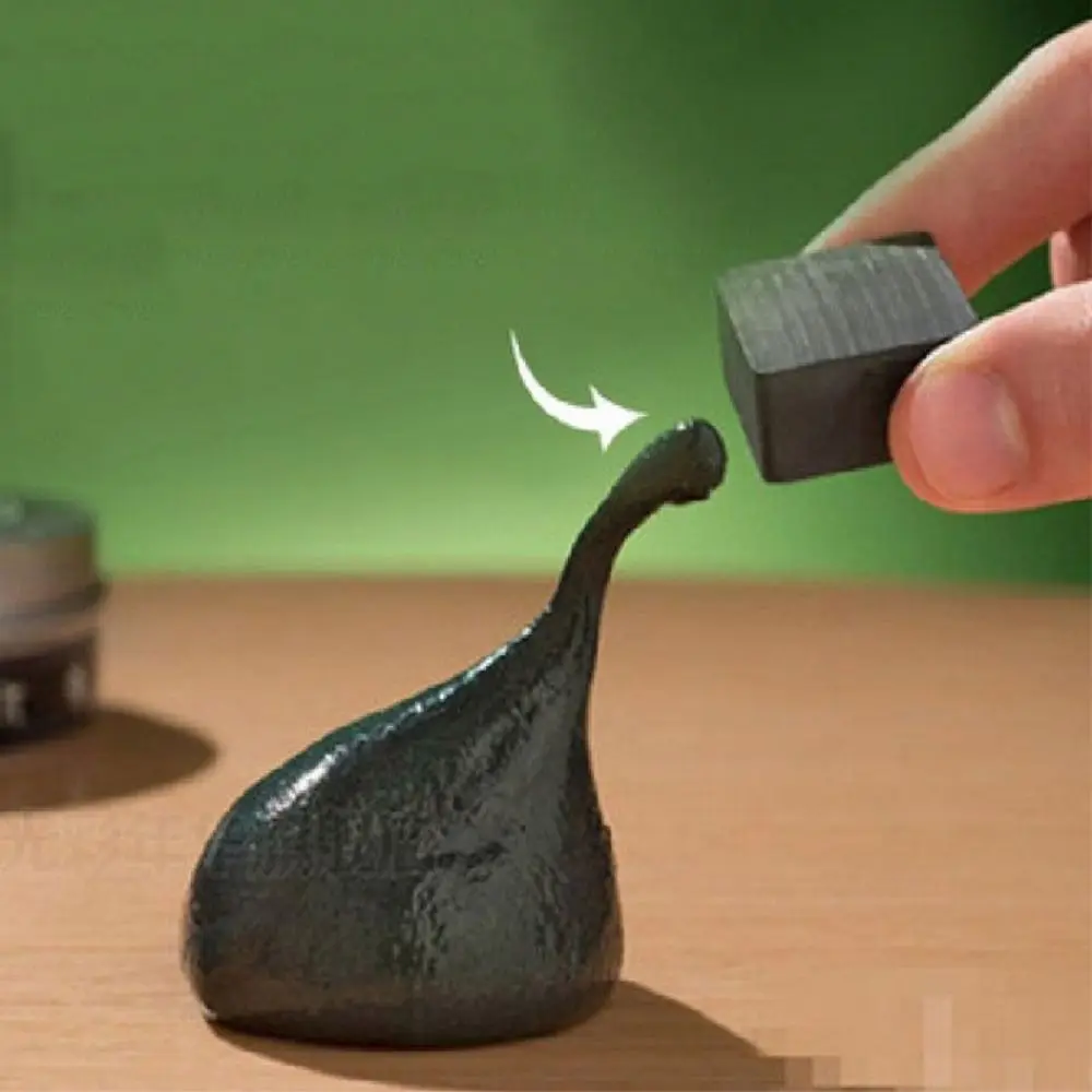Resin Magnetic Bouncing Mud Ferrofluid High Stretch Magnetic Suction Clay with Magnet Interesting Mud Playdough