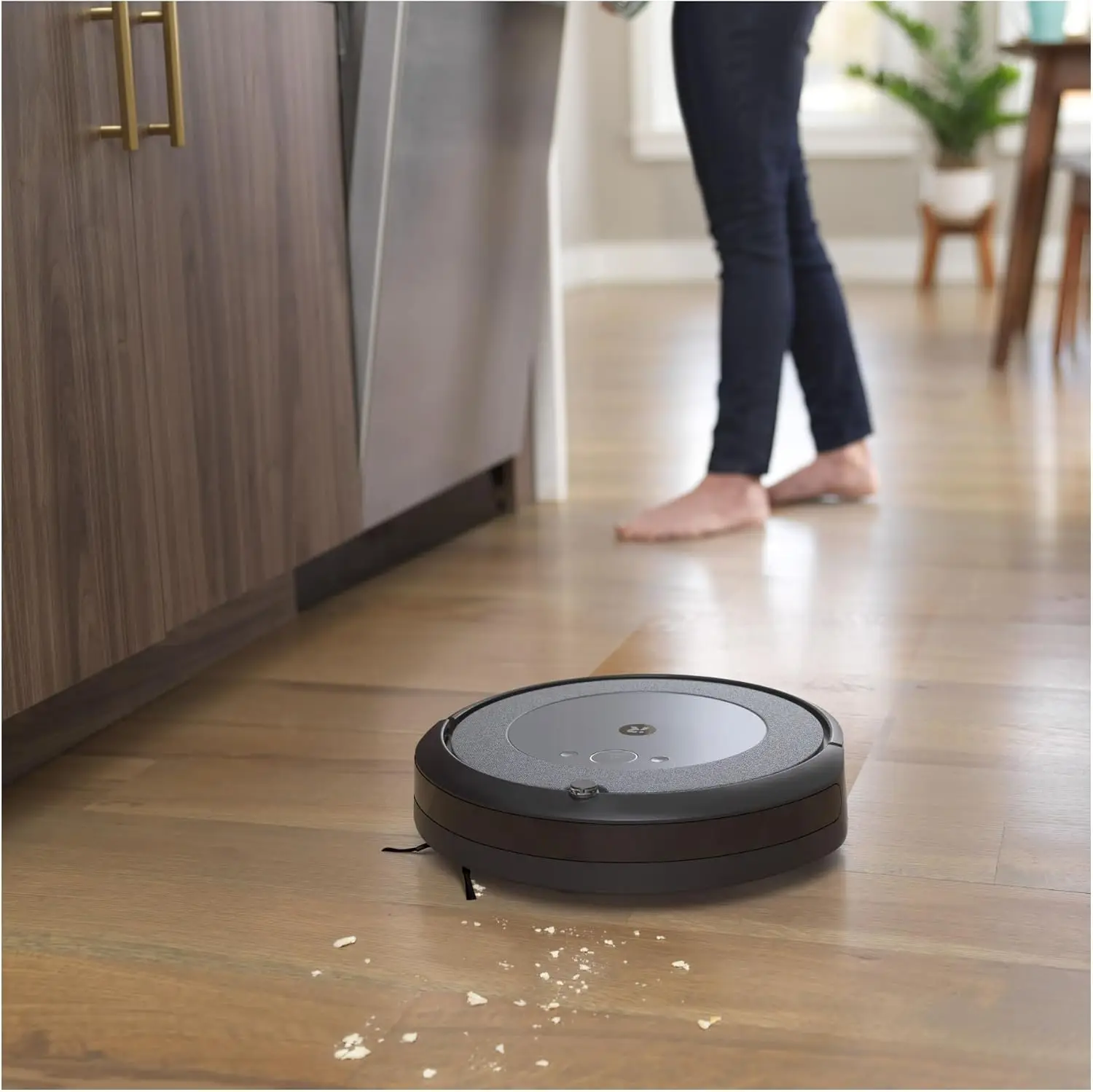 i5+ Self-Emptying Robot Vacuum and Mop, Clean by Room with Smart Mapping, Empties Itself for Up to 60 Days, Works with Alexa