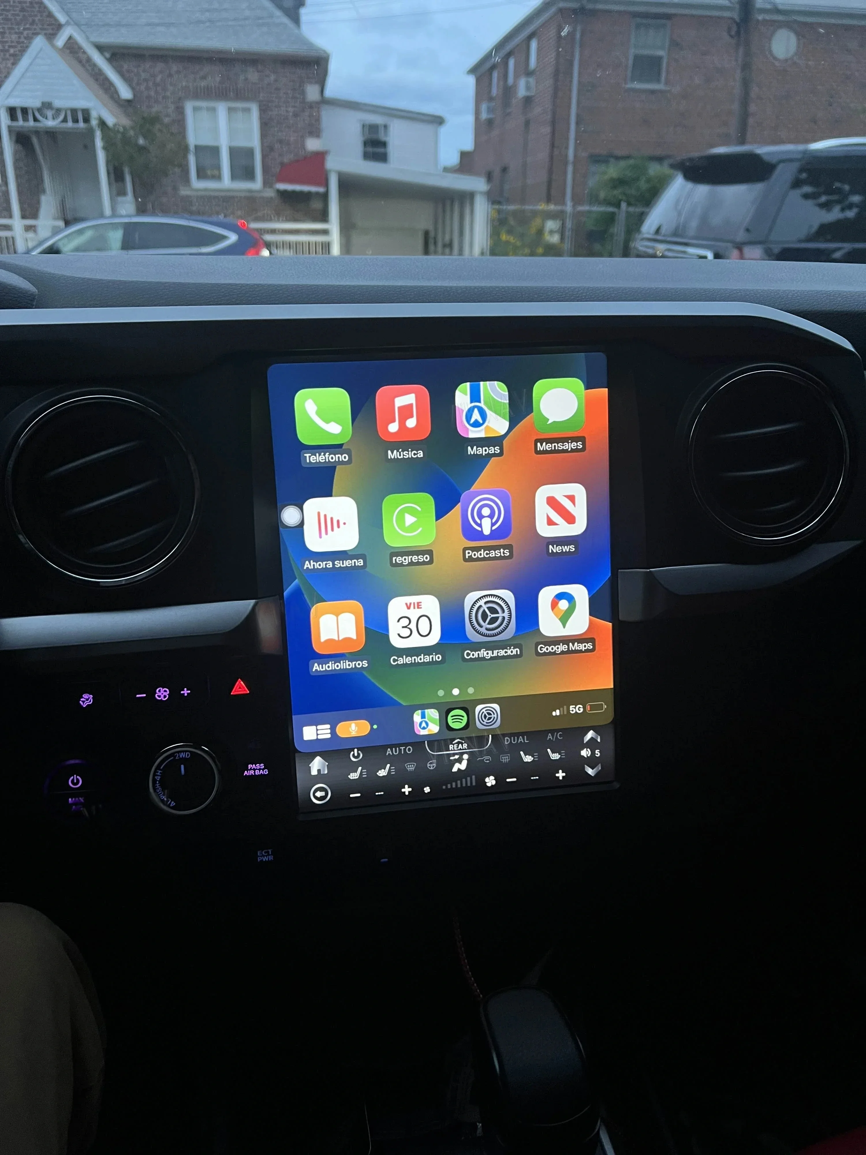 

12,1-дюймовый автомобильный радиоприемник Carplay для Toyota Tacoma 2017-2023, автоматический сенсорный экран, GPS-аудио головное устройство, Android стерео мультимедийный плеер