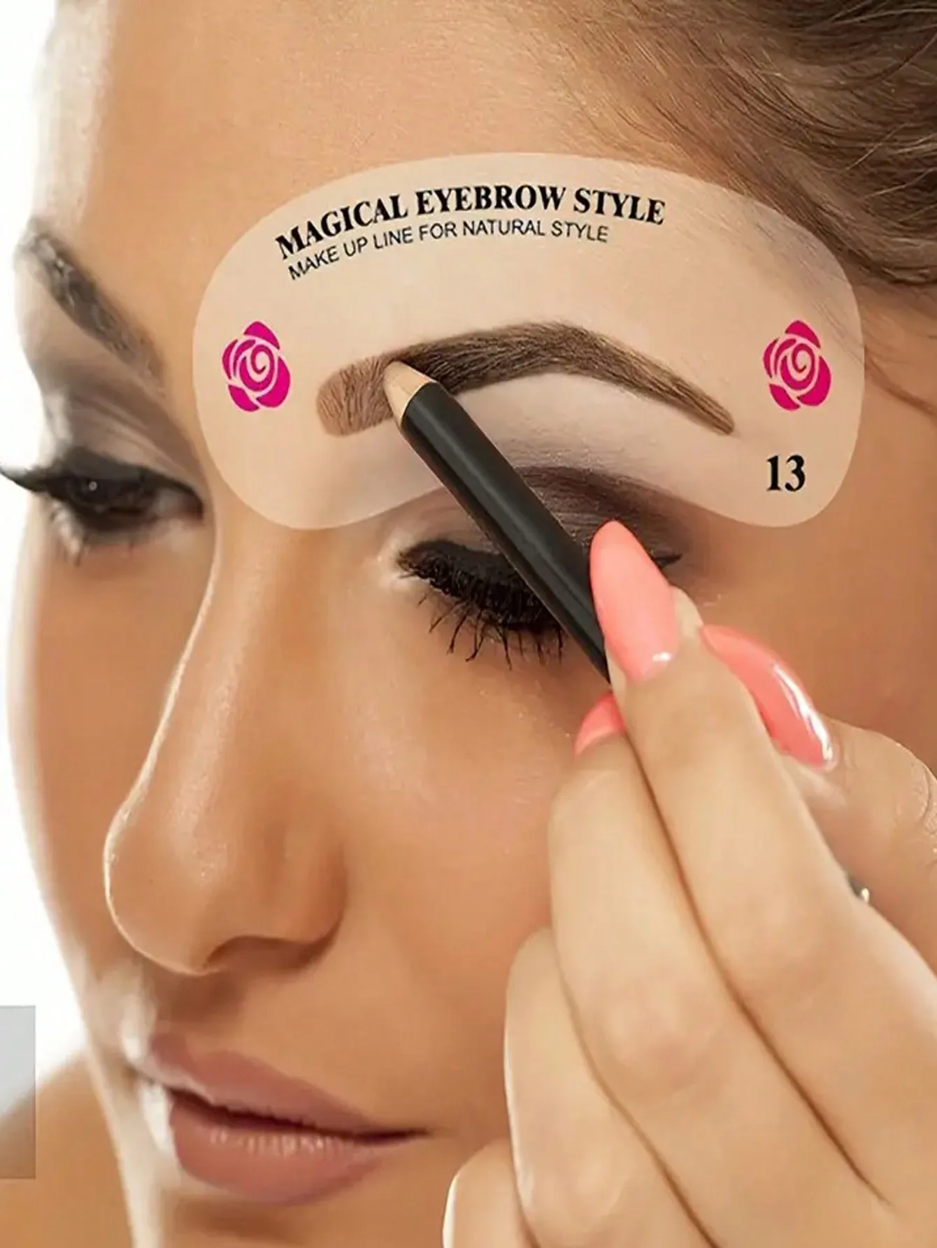 24-stijlen wenkbrauwvormende sjabloonkaart Vrouwelijke schoonheidspak voor perfecte make-uptoepassing en schoonheidsmodellering