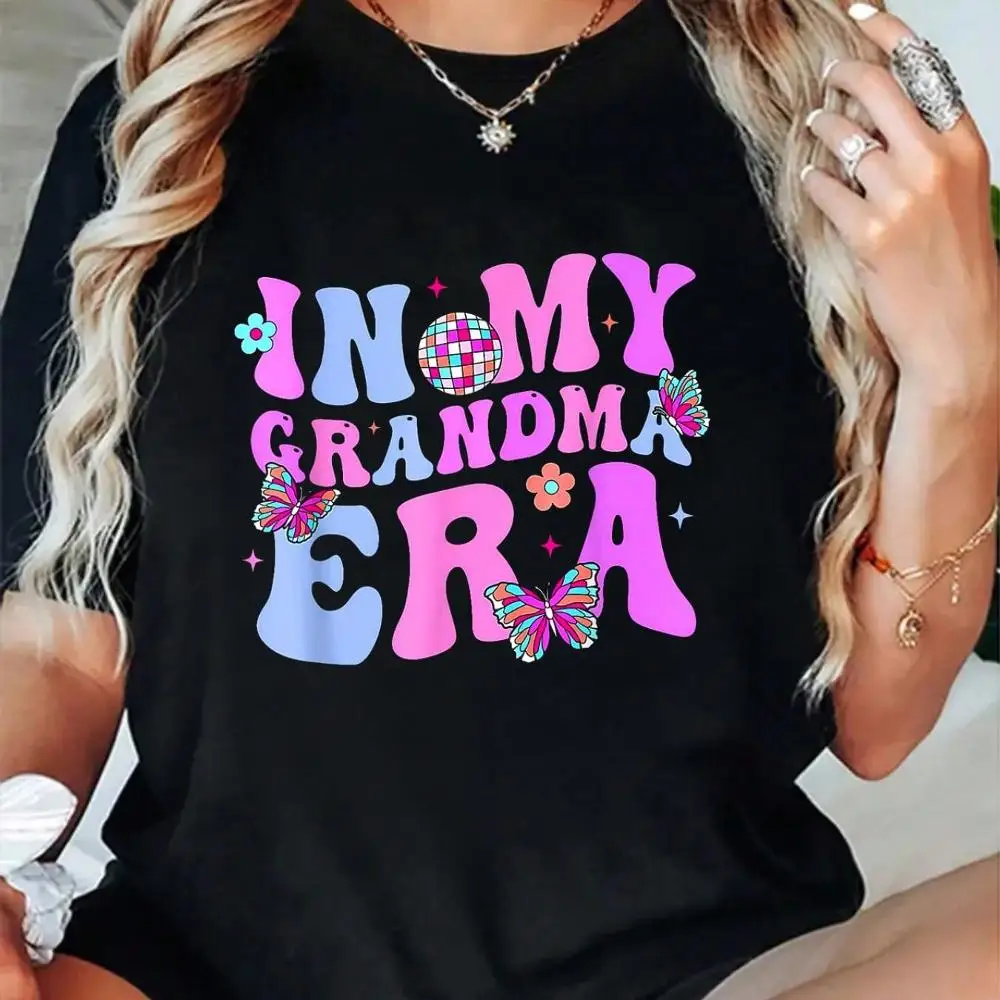 In My Grandma Era Retro Groovy Mothers Day Best Grandma Ever T-Shirt