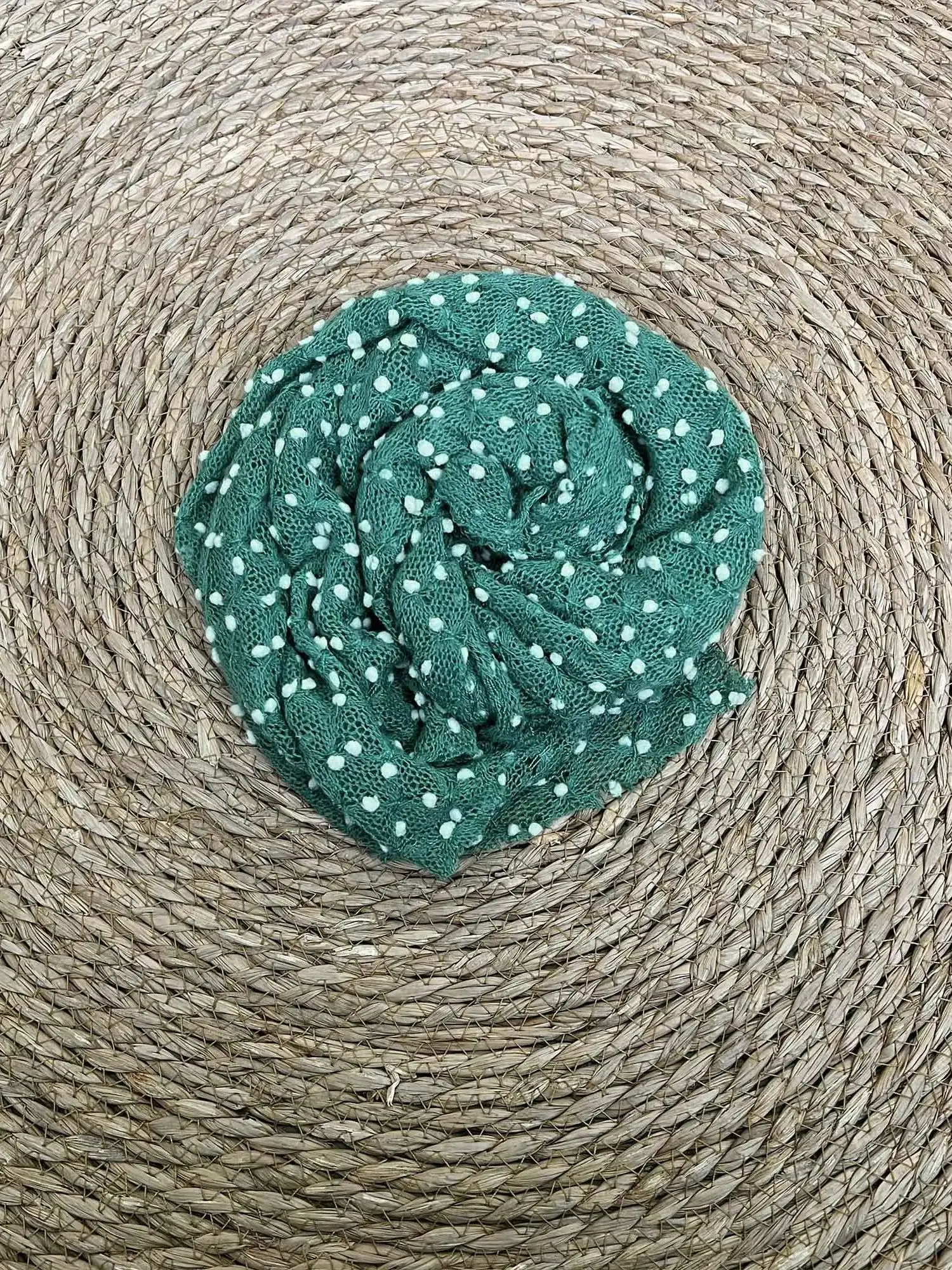 Don&Judy Newborn Dot Pattern Props Breathable Layer Filler Wraps Baby Photo Blanket Little Infant Bobble Picture Accessories
