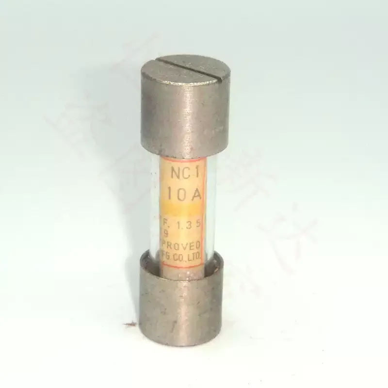 

5-20pcs Ship Code 793663 NC1 1A~10A500V Japanese Ceramic Fuse Fuse 15 * 50