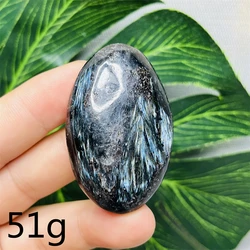 Blue Glitter Garnet Palmstone Fireworks Crystal Home Room Decoration Gift Witchcraft altar Prayer Spiritual Meditation Gemstone