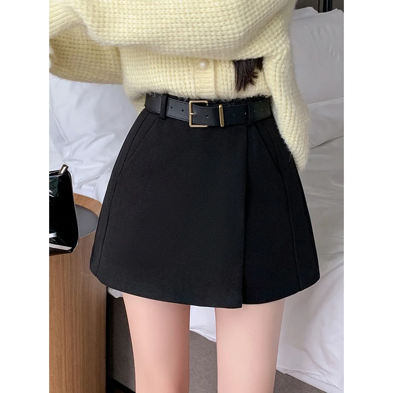 Woolen Short Culottes Women2024New Winter Clothes Woolen ClothaHigh Waist CulottesAWord Shorts Bootcut Pants Women's Outer Wear