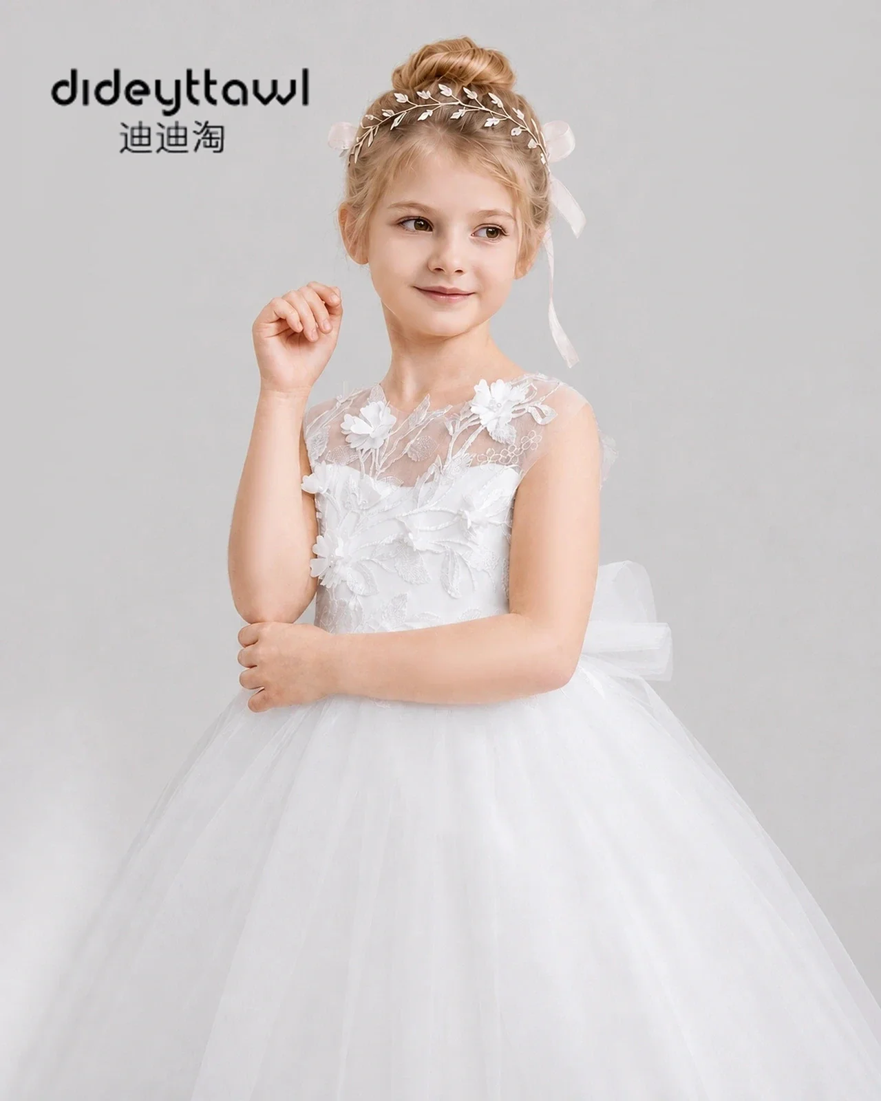 Girls Tulle Flower Girl Dress 3D Floral Lace Applique Sheer Neck Back Bow Trailing Formal Gown For Wedding Pageant Birthday Cele