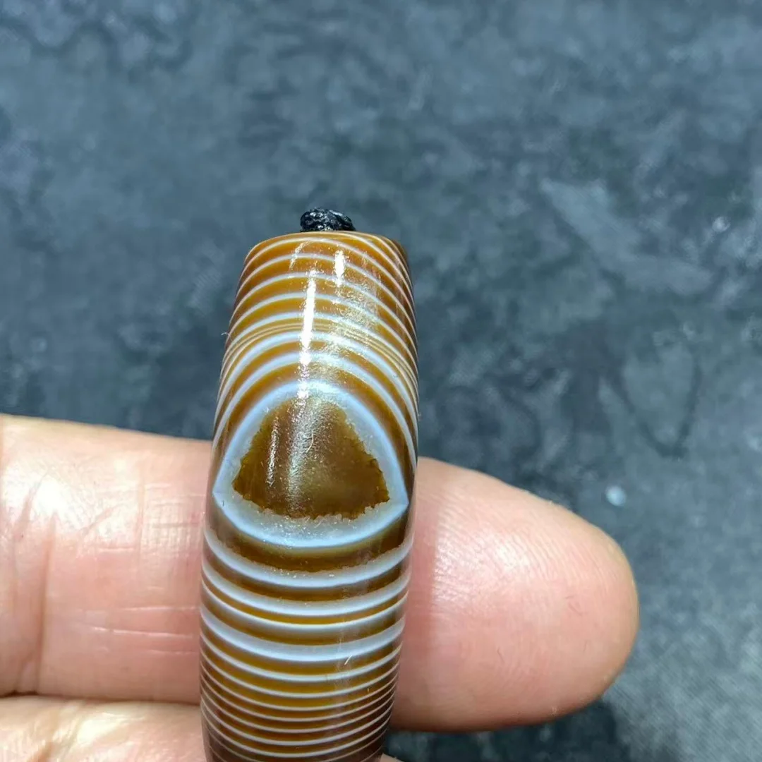 1pcs/lot Brown-eyed twisted agate Dzi bead with weathered patina antique-style handcrafted bead 35-40mm loose beads wholesale