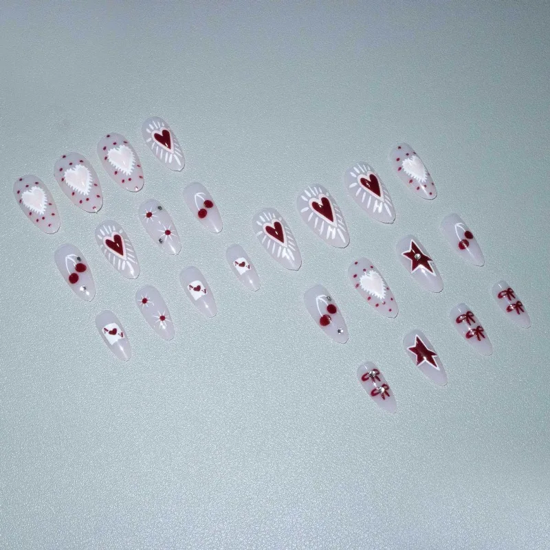 24個入りアーモンド型プレスオンネイル、ラグジュアリーボウレッド、ラブチェリーデザイン、つけ爪、スイートキュートダイヤモンド、グラマラスマニキュア（女性用）