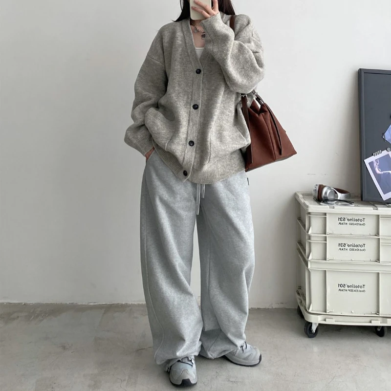 

QWEEK Oversized Women Grey Thick Sweatpants Y2k America Style Retro Baggy Fleece Pants Casual Sports Streetwear Trousers Joggers