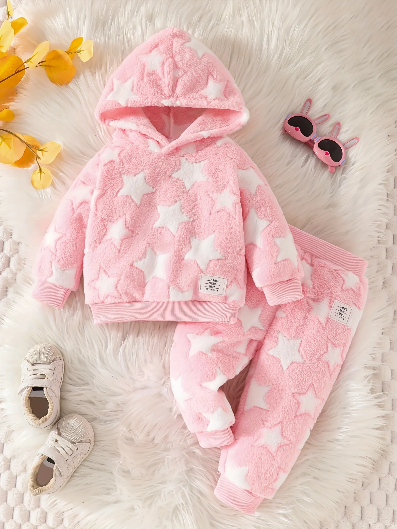 0-2 year old baby Autumn-winter five-pointed star pattern pink furry warm hooded top + pants two-piece set