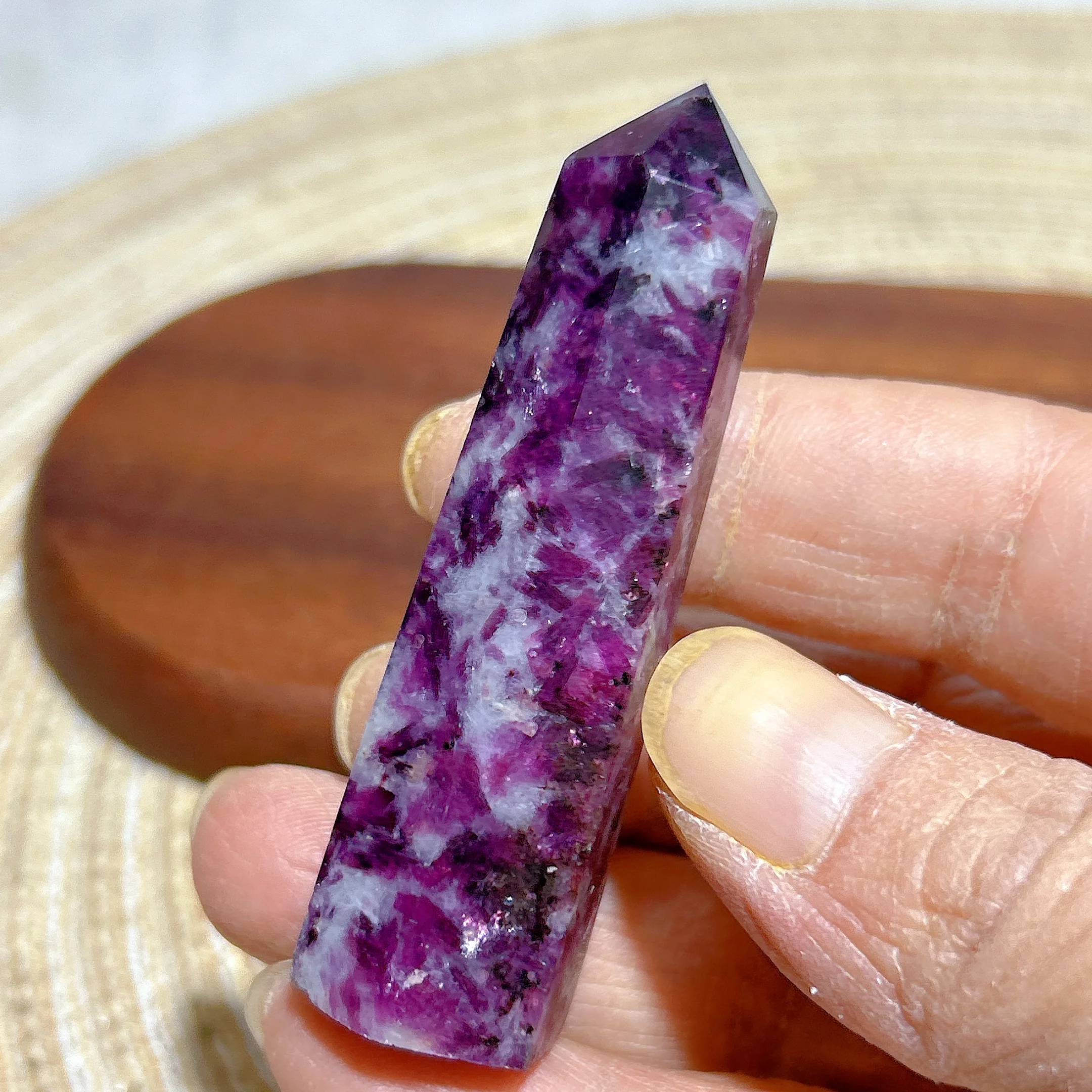 

Natural Crystal Gem Lepidolite Tower High Quality Healing Flashy Gemstones Mineral Energy Stone Reiki Home Decorations Gift