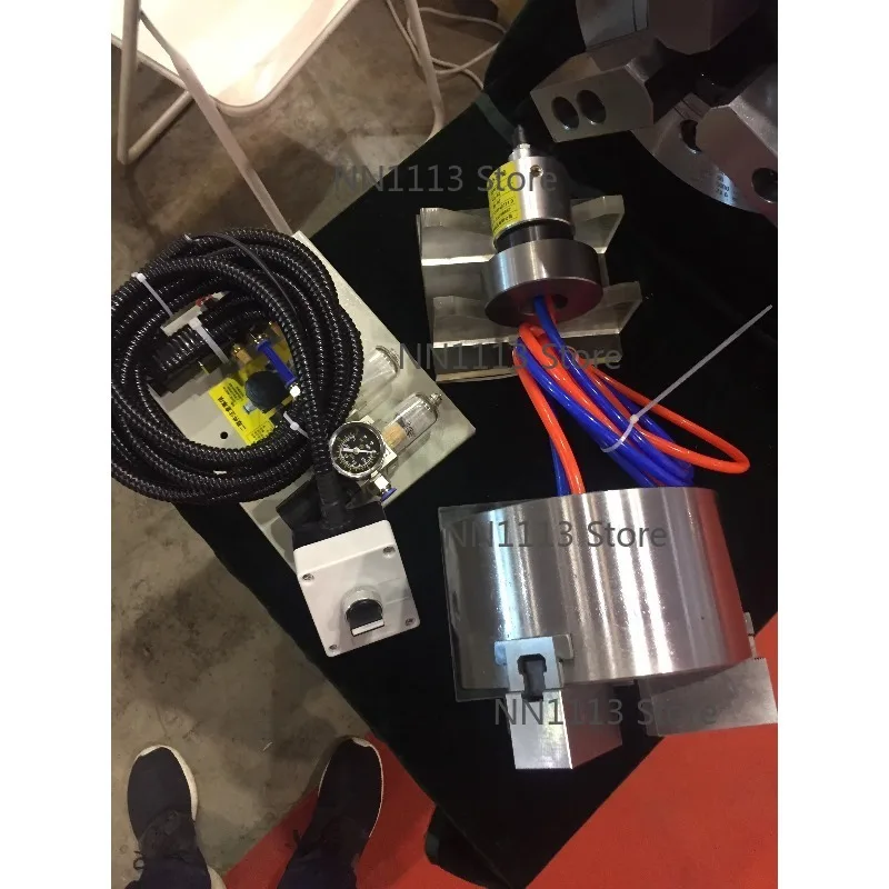 

KS200 3 Automatic Pneumatic Clamping Chuck Power Chuck KS Series Tracheal Air 3-Jaw Chuck for CNC Machine Tool Accessories