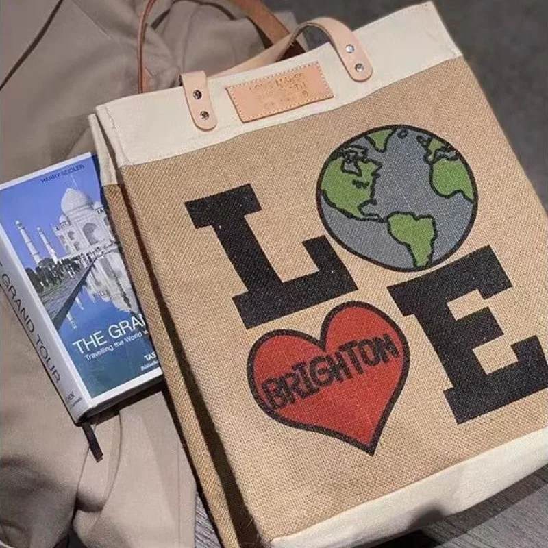 

Knitted Large Capacity Shoulder Bags, Simple and Versatile Korean Version LOVE Hand-held Sail Bag, Suitable for Commuting