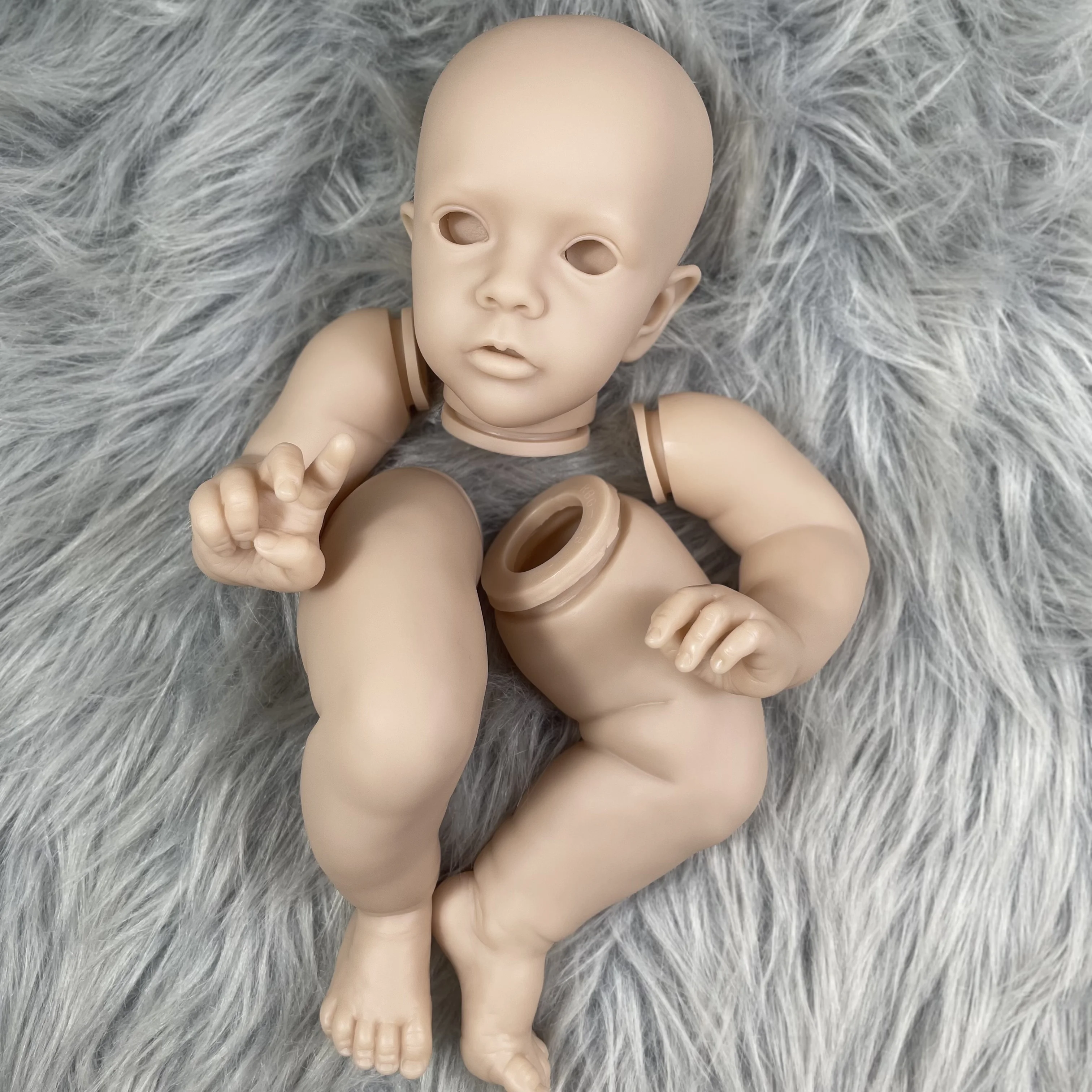 MRB 23 pollici in vinile vuoto Reborn Baby Doll Kit Missy con nome inciso parti di bambole non finite con occhi e corpo in tessuto