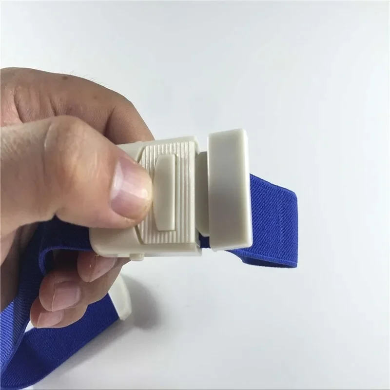 Torniquete a presión ABS de liberación rápida, hebilla de emergencia médica, cinta portátil ajustable, accesorios de emergencia al aire libre, 2,5 cm x 40cm