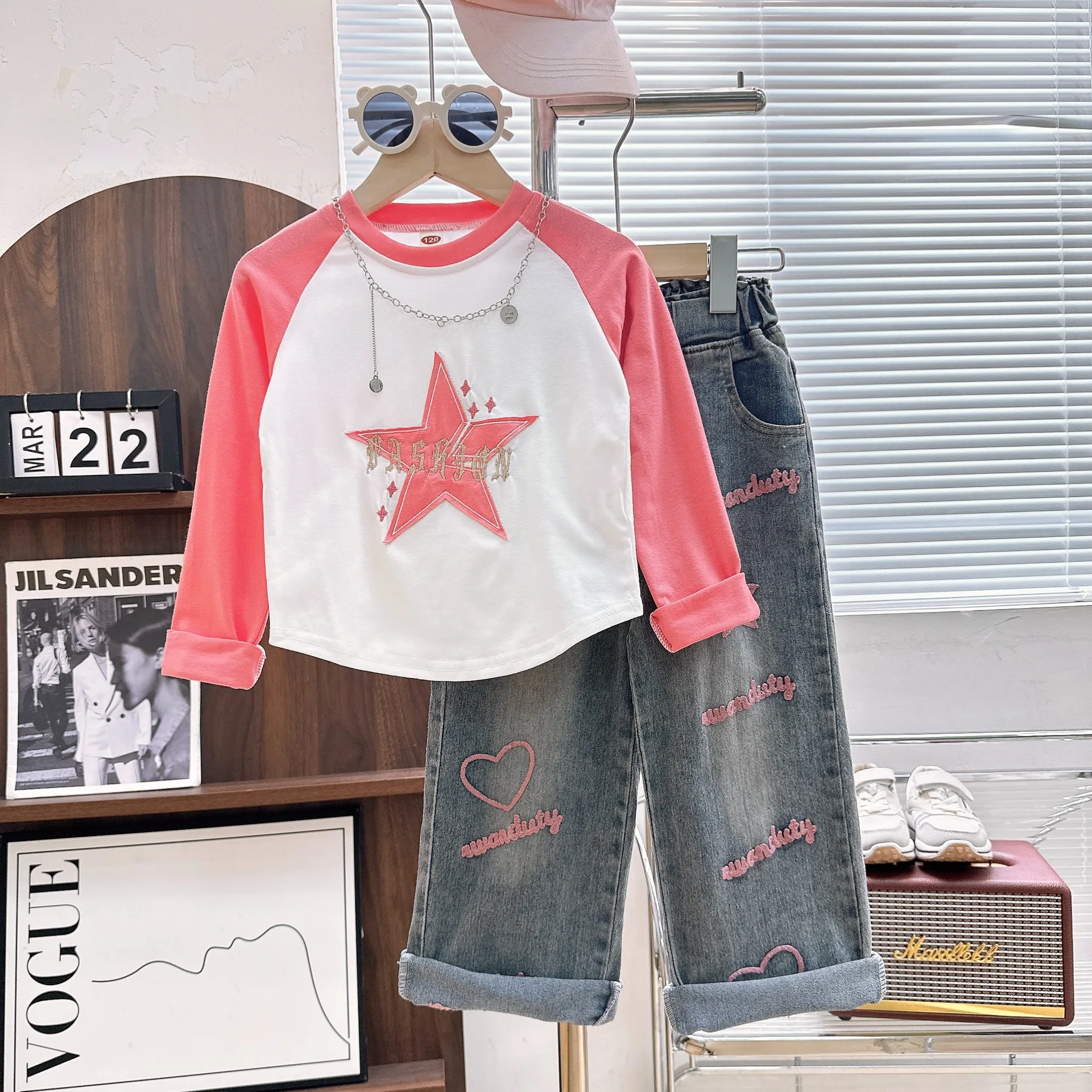 2025 Autumn Fashion Girls' Long Sleeved T-shirt Five Pointed Star Patch Long Sleeved Top+Letter Embroidered Jeans Two Piece Set