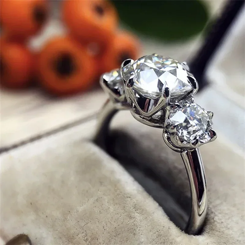Silver Color/Gold Color/Two Tone Women's Cubic Zirconia Rings Luxury Fashion Engagement Wedding Accessory Trendy Jewelry