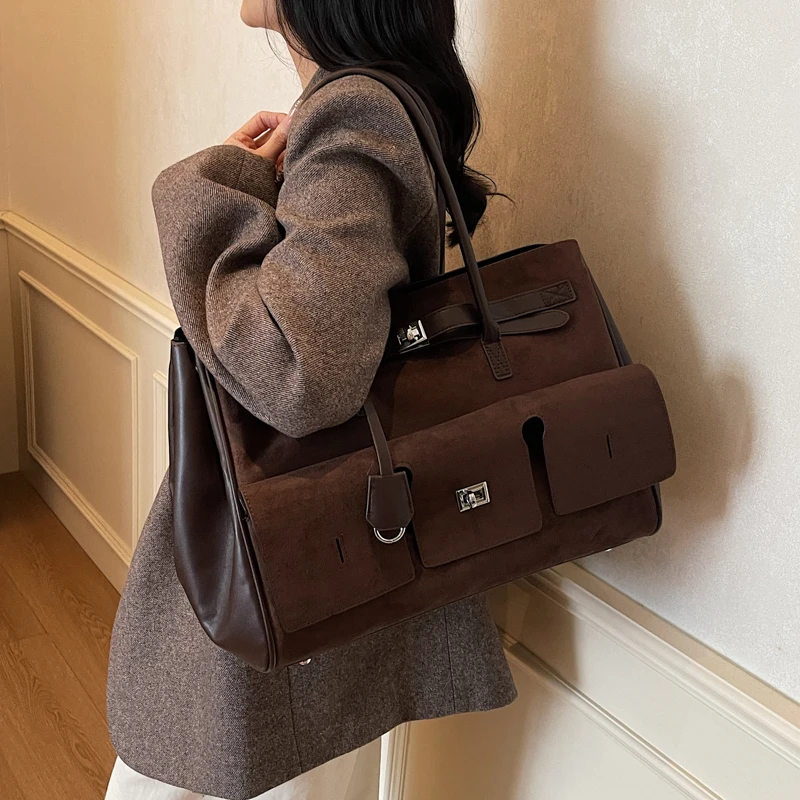 

Stylish Anti-theft Crossbody Bag for Women Work Commute with PU Material Hidden Pocket Water-resistant Surface Comfortable