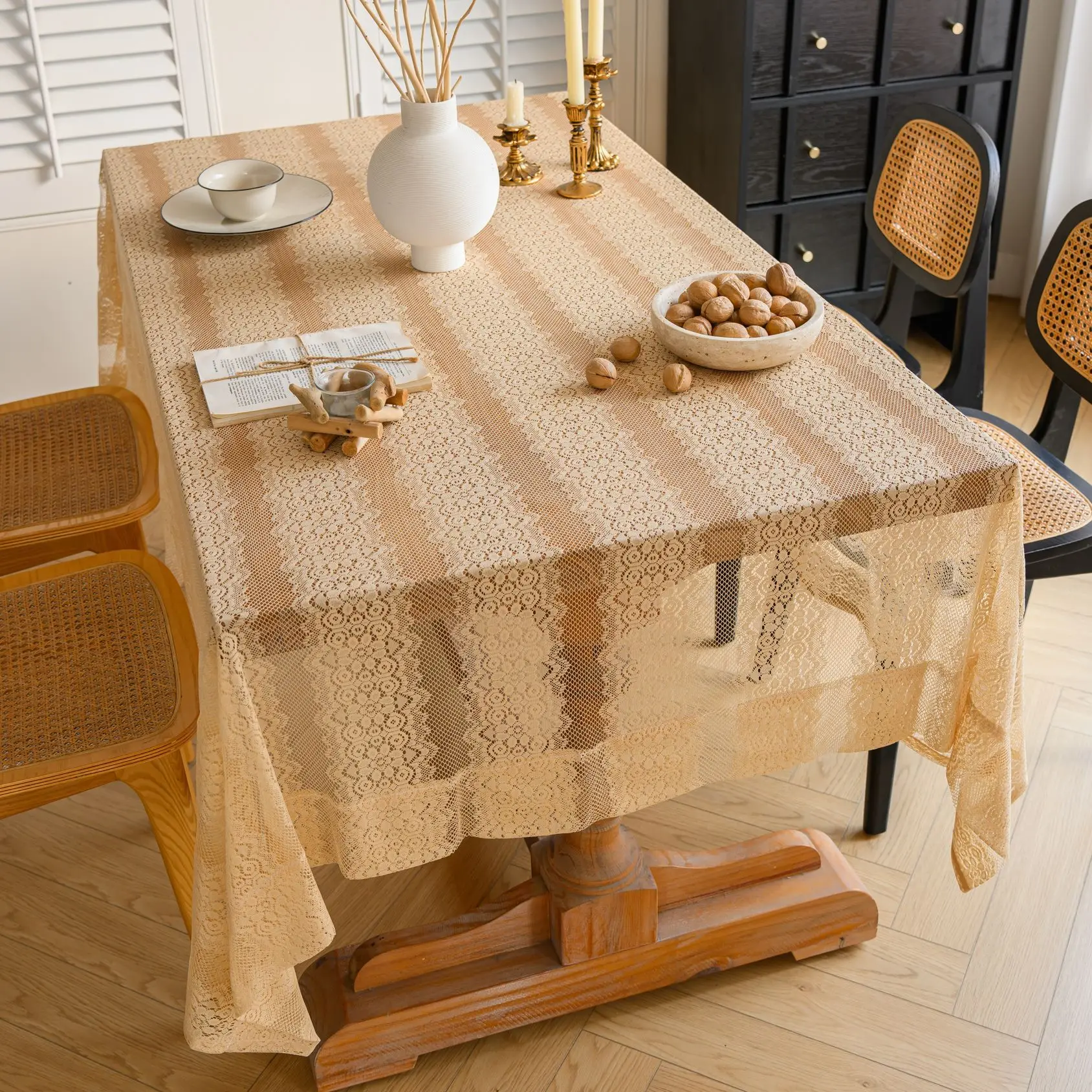 Ins Style Lace Rectangle Tablecloth Vintage Coffee Black French High-end Light Luxury Dining tablecloth Table Cover Party Decor