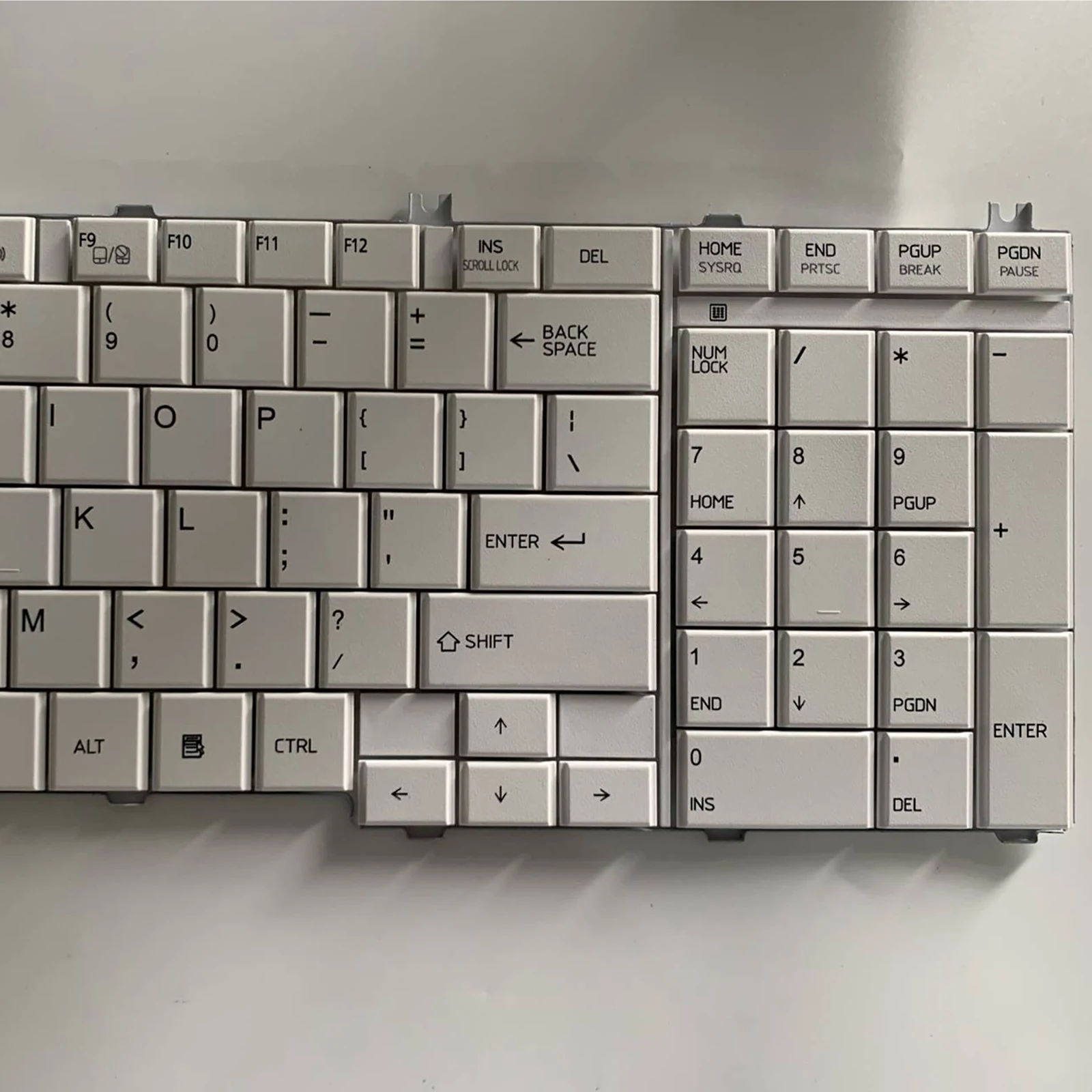US RU SP for Toshiba Dynabook B350 B351 T350 T351 T451 BX/33M EX/56 Satellite C650 L650D L660 L655 L750 L755 C655 Keyboard