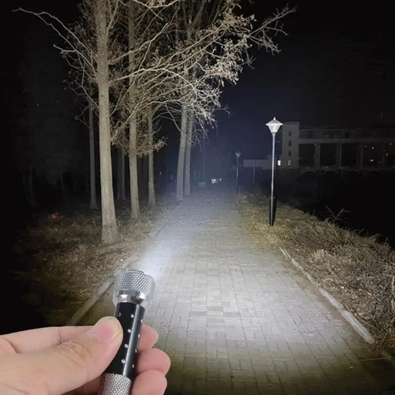 68TC Mini Keychain Light Flashlights Pocket Torch Pen Light Powerful LED Lamp