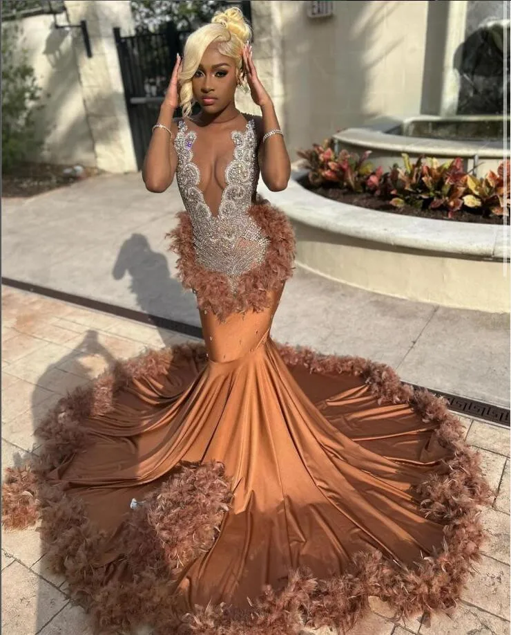 Brown Long Mermaid Evening Birthday Gala Dresses for Black Girl Luxury Diamond Crystal Feather Prom Ceremony Party Dress