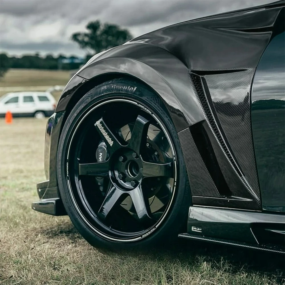 

Sporty VRS Style FORNissan 370Z Z34 09-18 Carbon Fiber Fender Pair