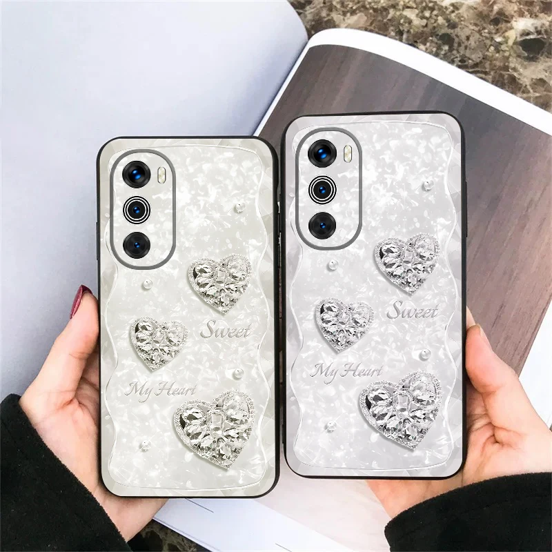 

Dreamy Three Hearts For Motorola Moto G04 05 14 15 24 34 35 54 55 75 84 85 Edge 40 50 Fusion 60 Fusion TPU soft phone case