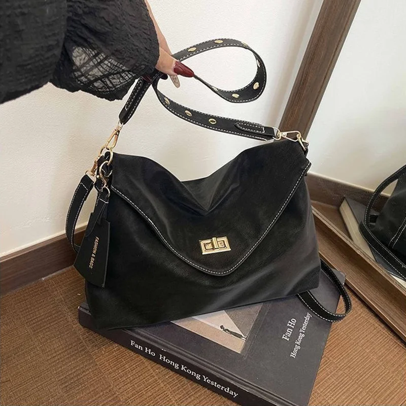 Retro Korean Style Women's Crossbody Shoulder Bag Lock Buckle Design Tote Bag Trend Large Capacity PU Leather Underarm Bag