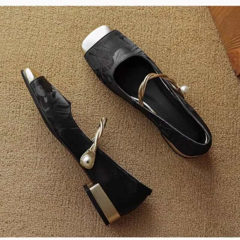 Silk genuine leather Mary Jane shoes, women's summer new flat bottomed thick heel retro style single shoes