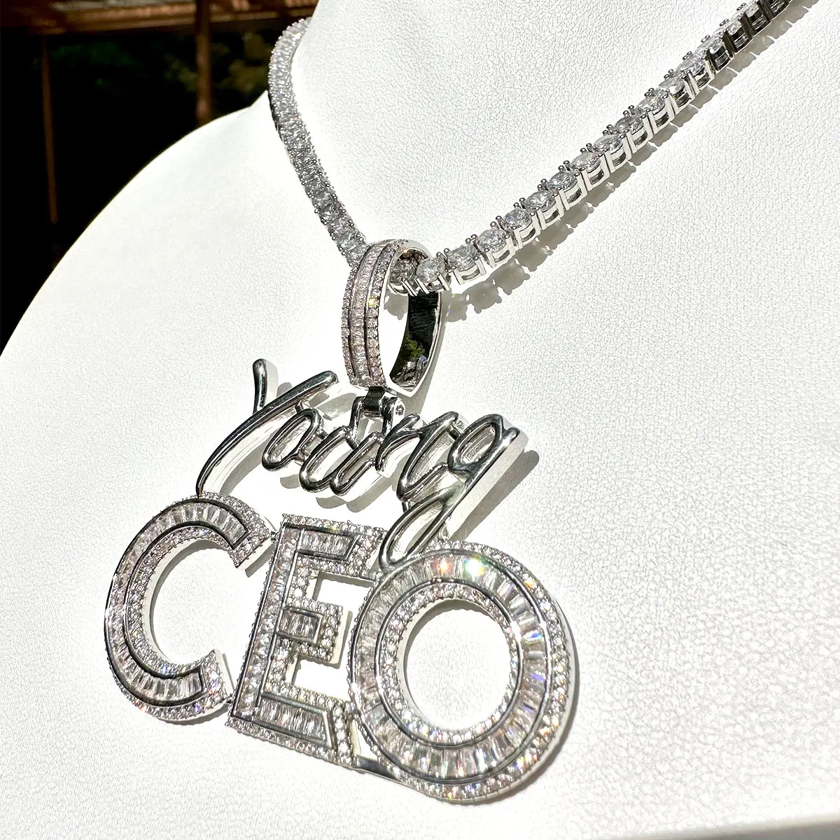 Out Young CEO Necklace for Men High Quality 5A Cubic Zirconia Real Gold Plated Hip Hop Jewelry