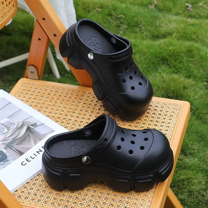 

1 Pair of Lady's Garden Shoes Summer Outdoor Waterproof Platform Slippers Beach Slides Women's Sandals 7CM Heel Soled