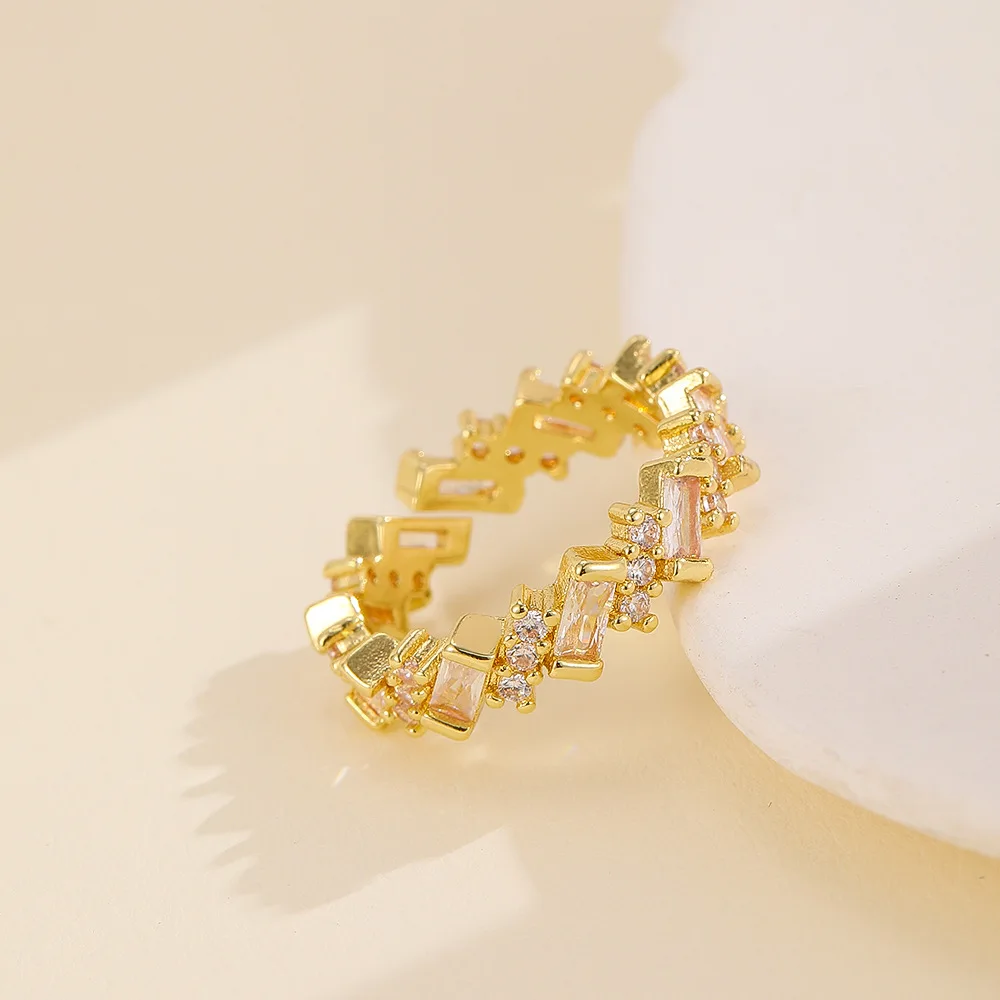 تصميم الأزياء المتخصصة الراقية سوبر فلاش الزركون المرأة المفتوحة السبابة البنصر النمط البارد