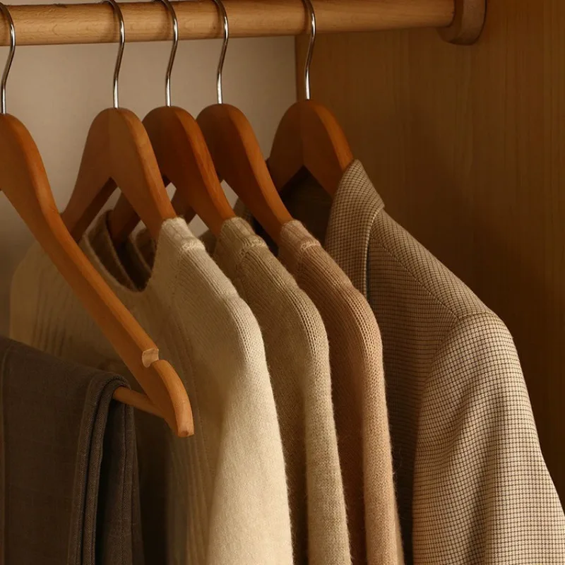 شماعات خشبية ممتازة، شماعات معطف متينة غير قابلة للانزلاق، شماعات خشبية صلبة طبيعية شديدة التحمل، شماعات تخزين الملابس، خطافات دوارة